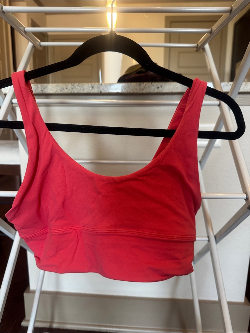 LULULEMON Sports bra in coral